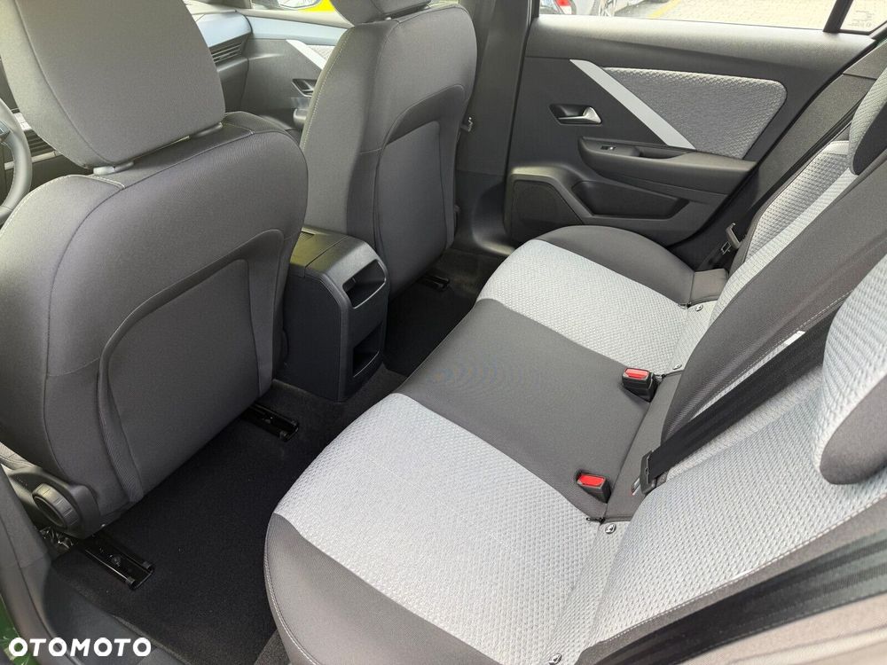 Opel Astra - 10