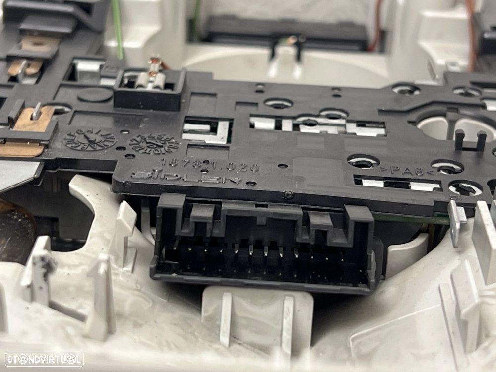 Plafonier AUDI A4 (8E2, B6) 11.00 - 12.04 REF. 8E0947135E - 4