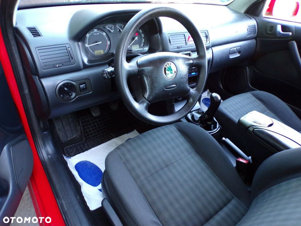 Skoda Octavia 1.9 TDI Tour - 19