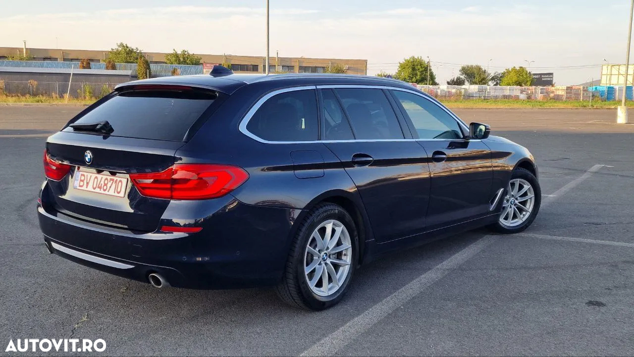 BMW Seria 5 518d AT - 7