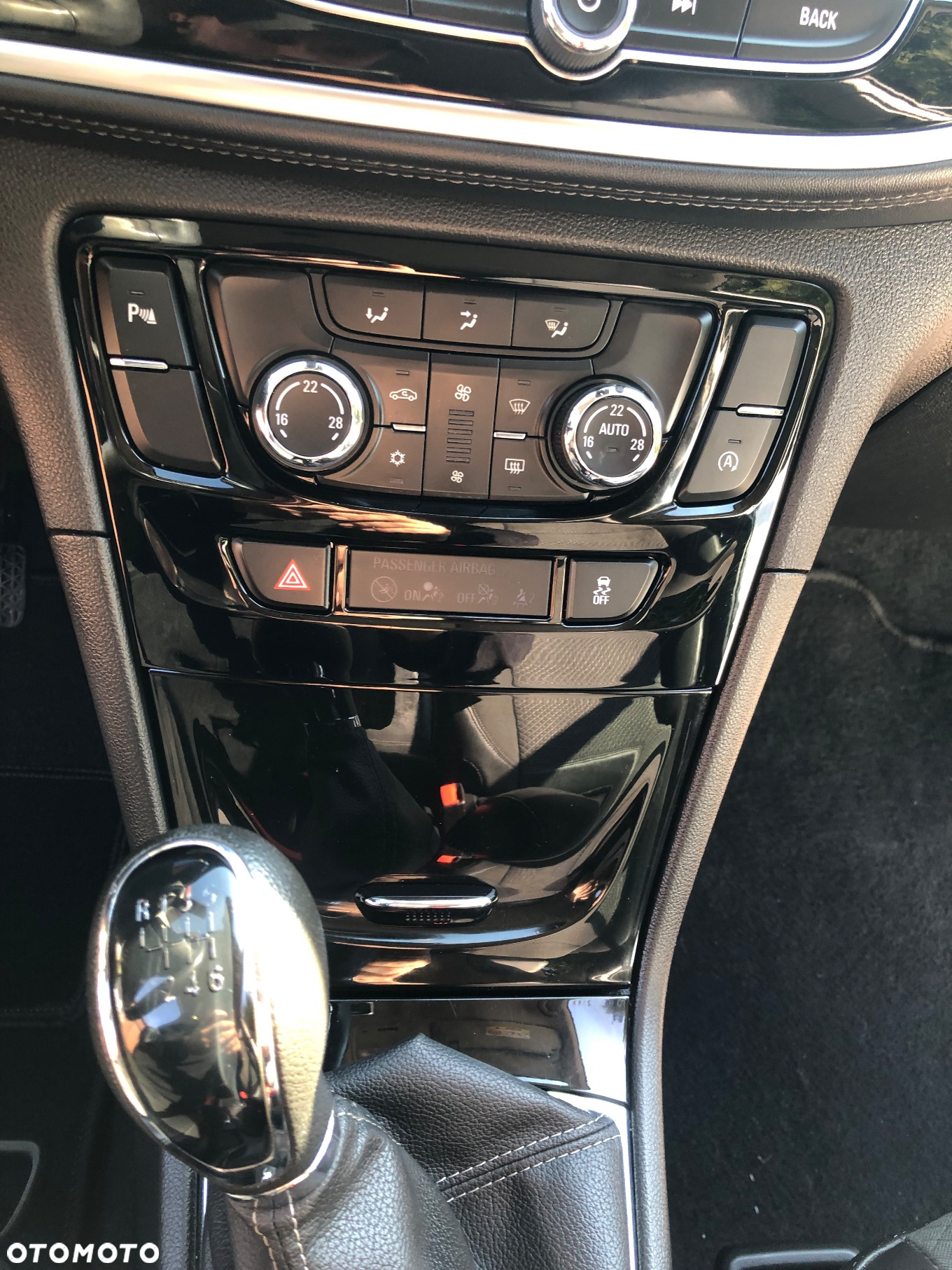 Opel Mokka 1.6 CDTI Cosmo S&S - 26