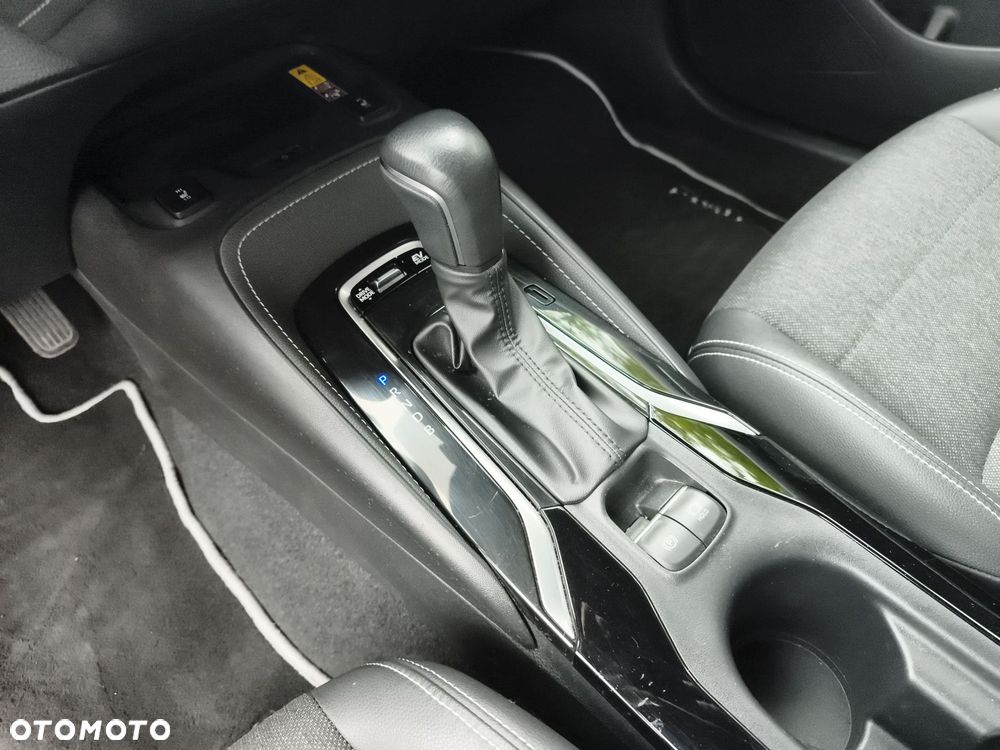 Toyota Corolla 1.8 Hybrid Style - 23