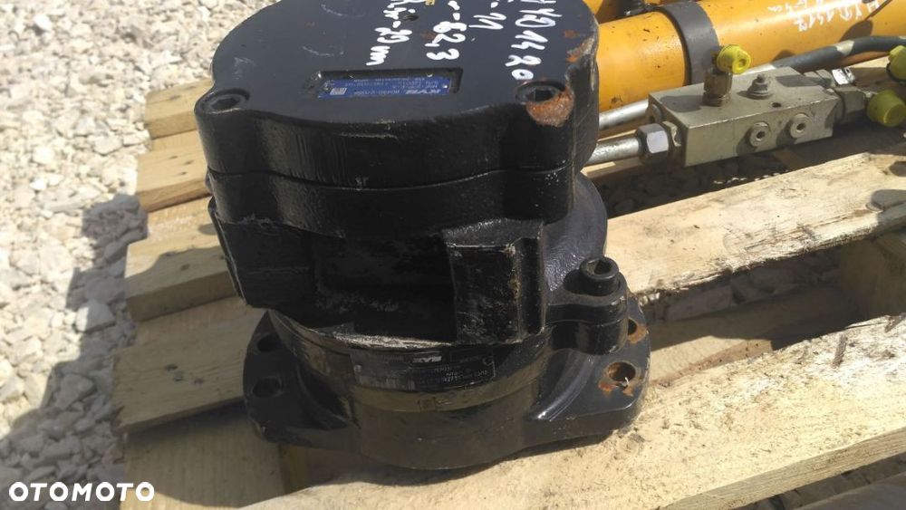 REDUKTOR OBORTU KYB TYP: MSF-27P-E-6 YANMAR VIO-25 4 - 4