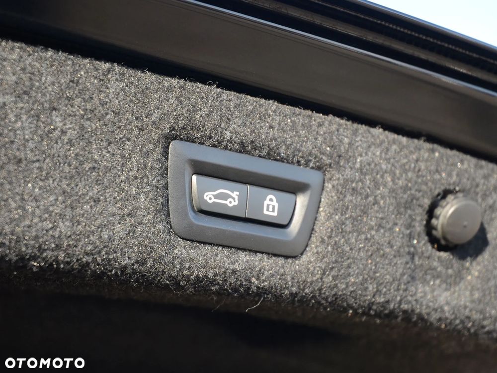 BMW Seria 5 530i GPF xDrive M Sport sport - 18