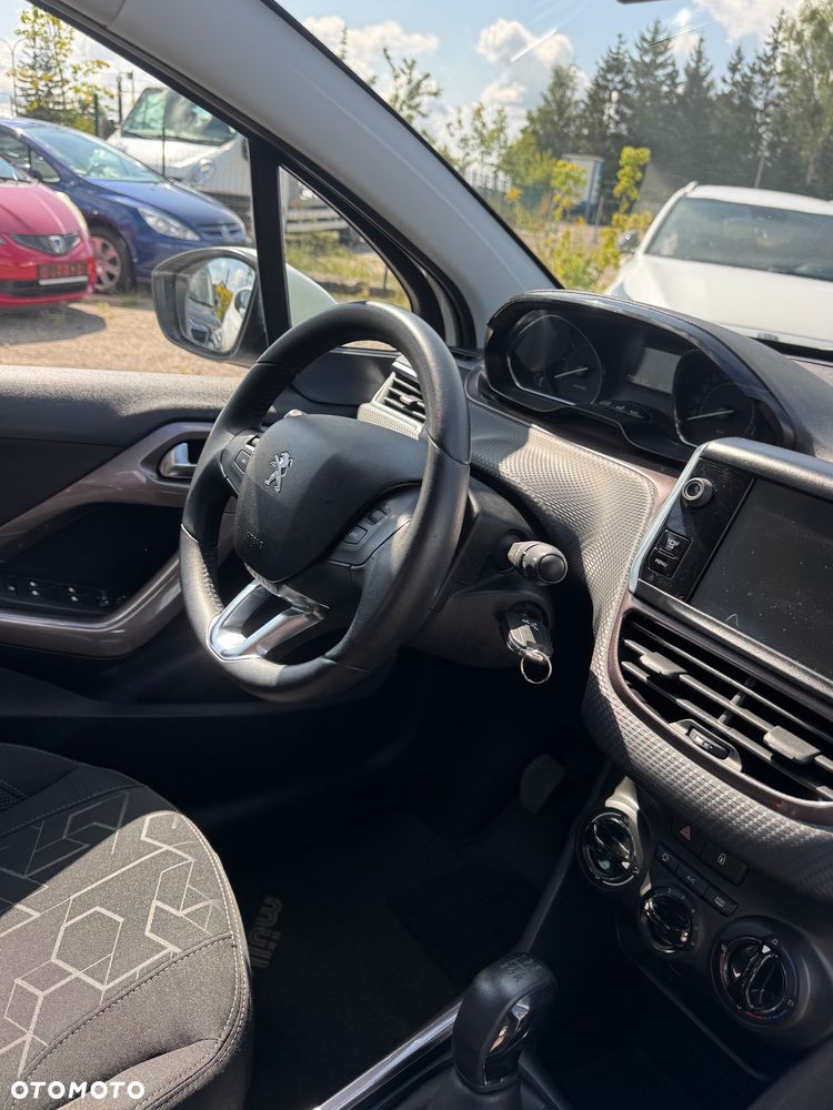 Peugeot 2008 120 VTI Active - 16