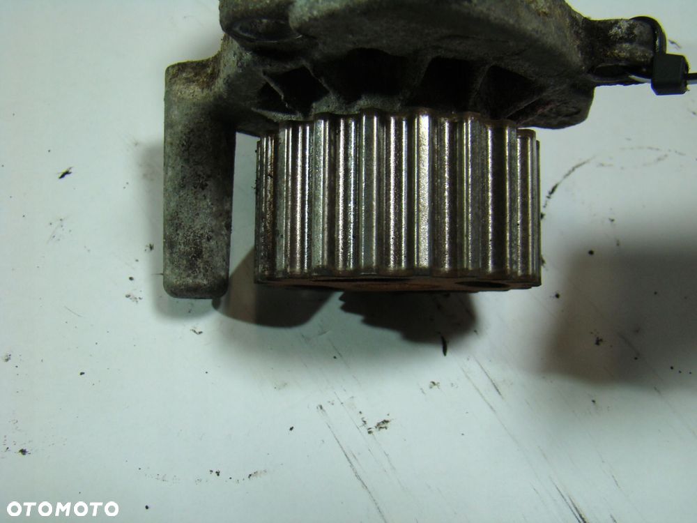 pompa wody volkswagen crafter 2.0 03l121031b - 4