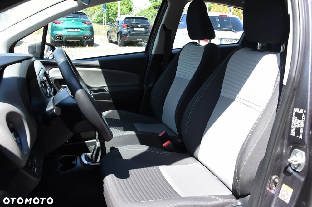 Toyota Yaris 1.0 Life - 12