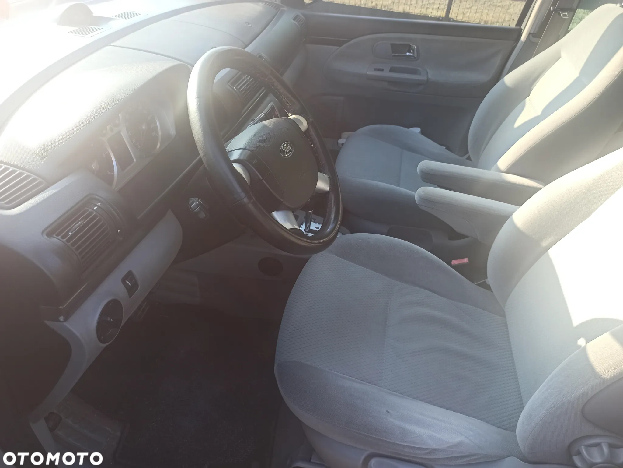 Ford Galaxy 1.9 TDI Ghia X - 5