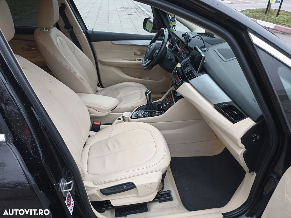BMW Seria 2 216d Gran Tourer Luxury Line - 7