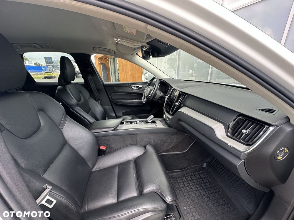 Volvo XC 60 - 23