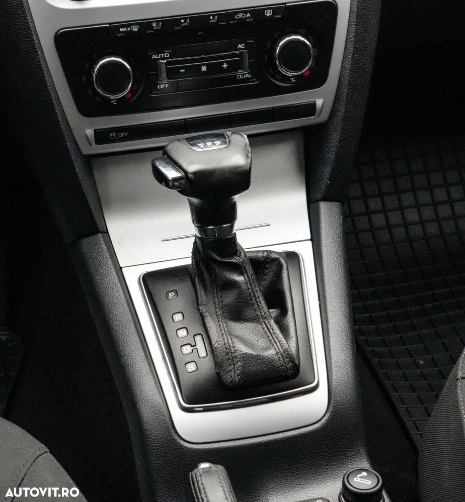 Skoda Octavia 1.6 TDI DPF DSG IMPULS EDITION - 20