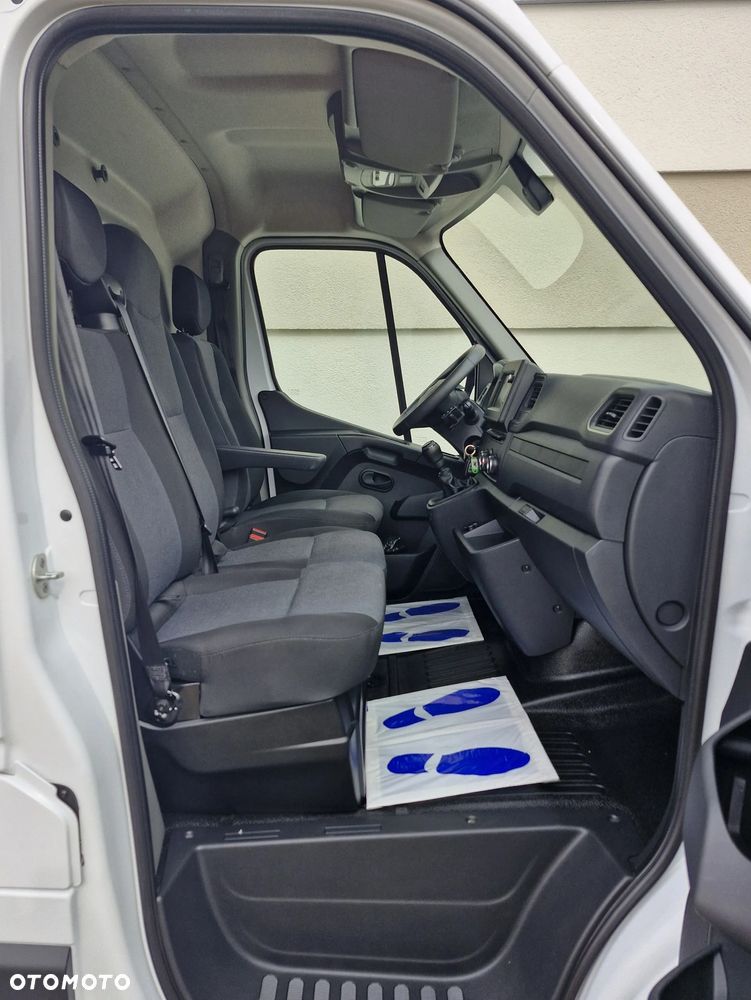 Renault Master, 2023 X, L2H2, nawigacja, tempomat, klima, kamera cofania - 15