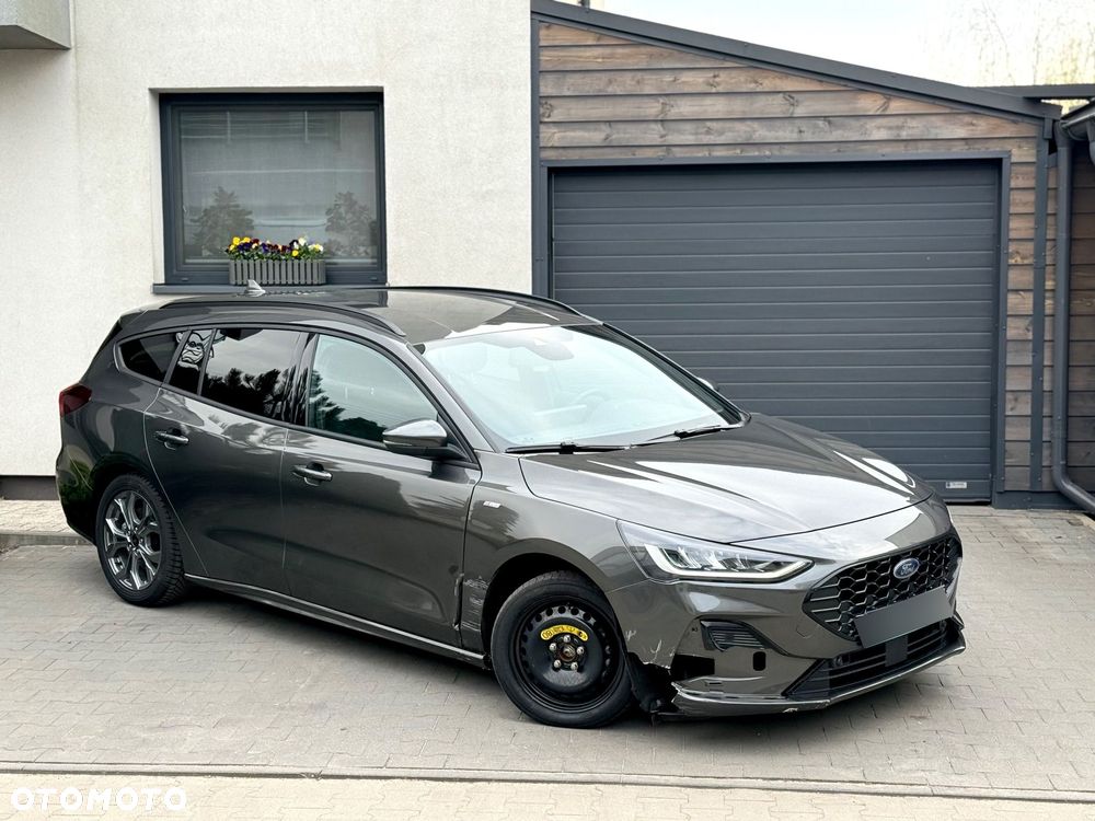 Ford Focus 1.0 EcoBoost mHEV ST-Line X - 5