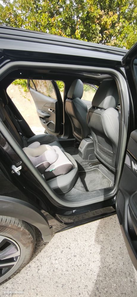 Peugeot e-2008 GT Pack - 16