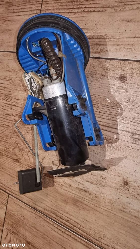 OBUDOWA POMPY PALIWA KOSZ PŁYWAK BMW 8 E31 840 850 EU 11804701 1182289 - 5