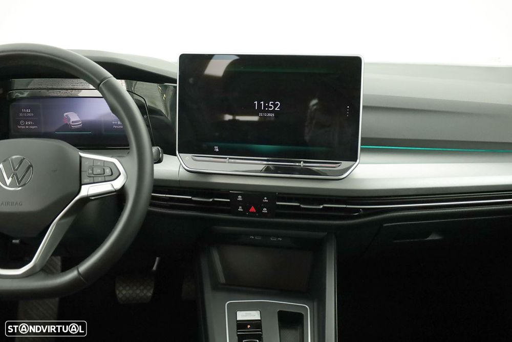 VW Golf 1.5 TSI e-Hybrid Life DSG - 10