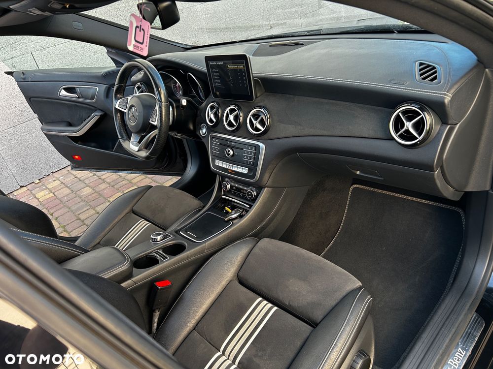 Mercedes-Benz CLA 220 d 7G-DCT Peak Edition - 24