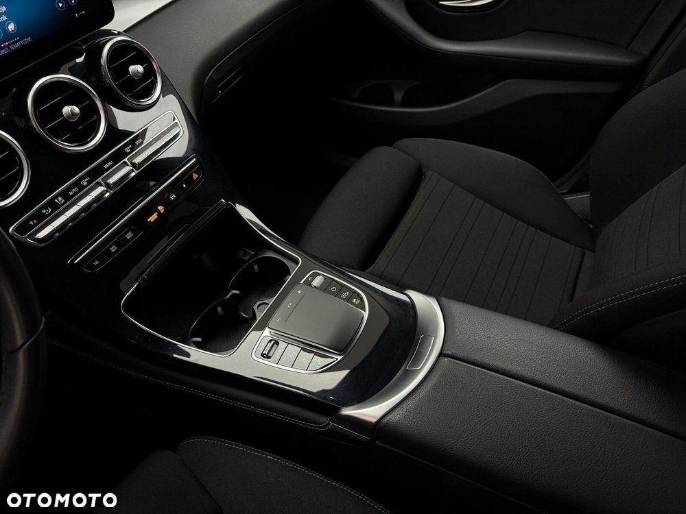 Mercedes-Benz GLC 200 d 4-Matic - 25