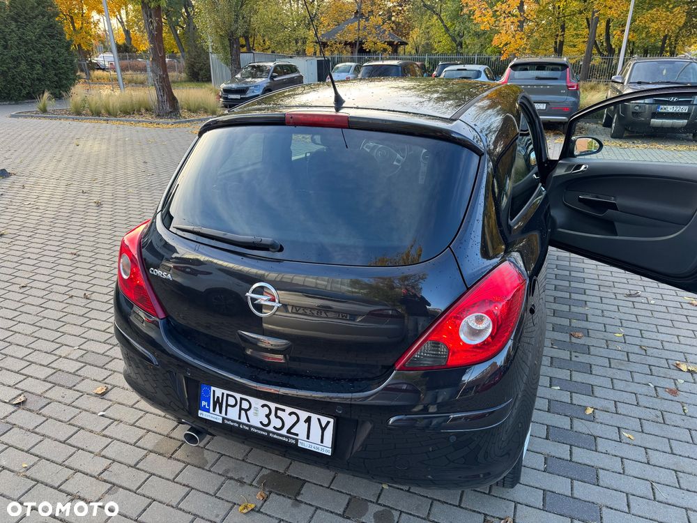 Opel Corsa 1.4 16V Satellite - 5