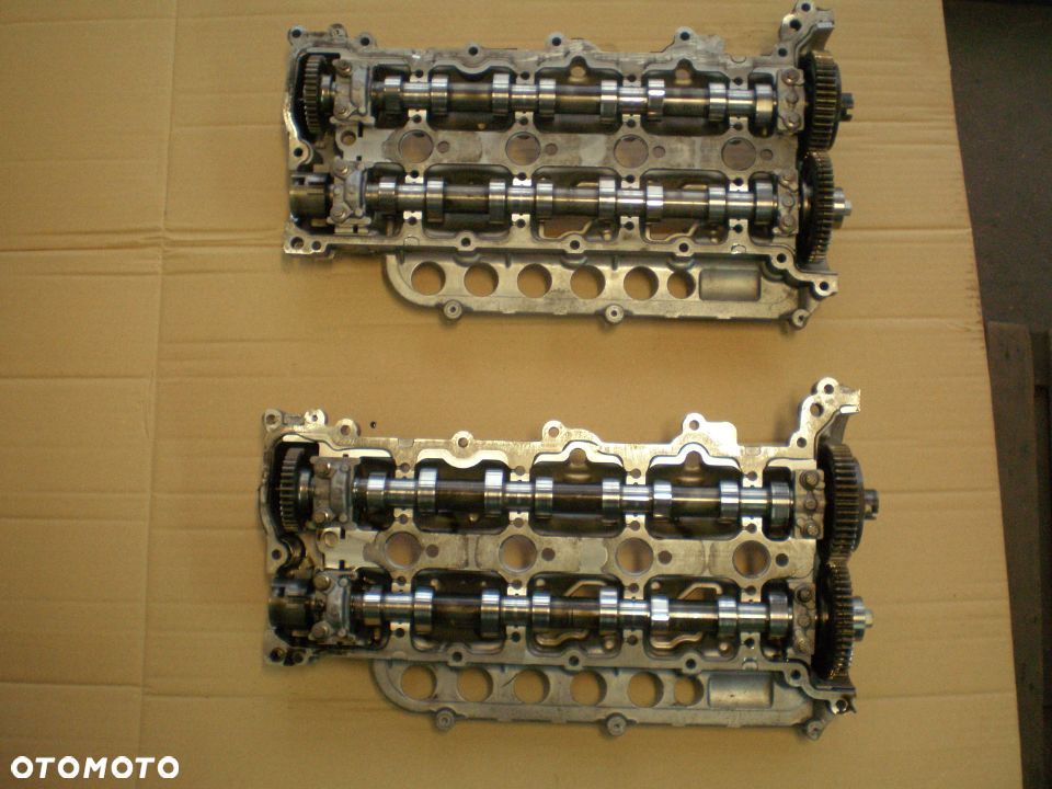 Pokrywa zaworów Opel Vivaro 2.0 CDTI - 4