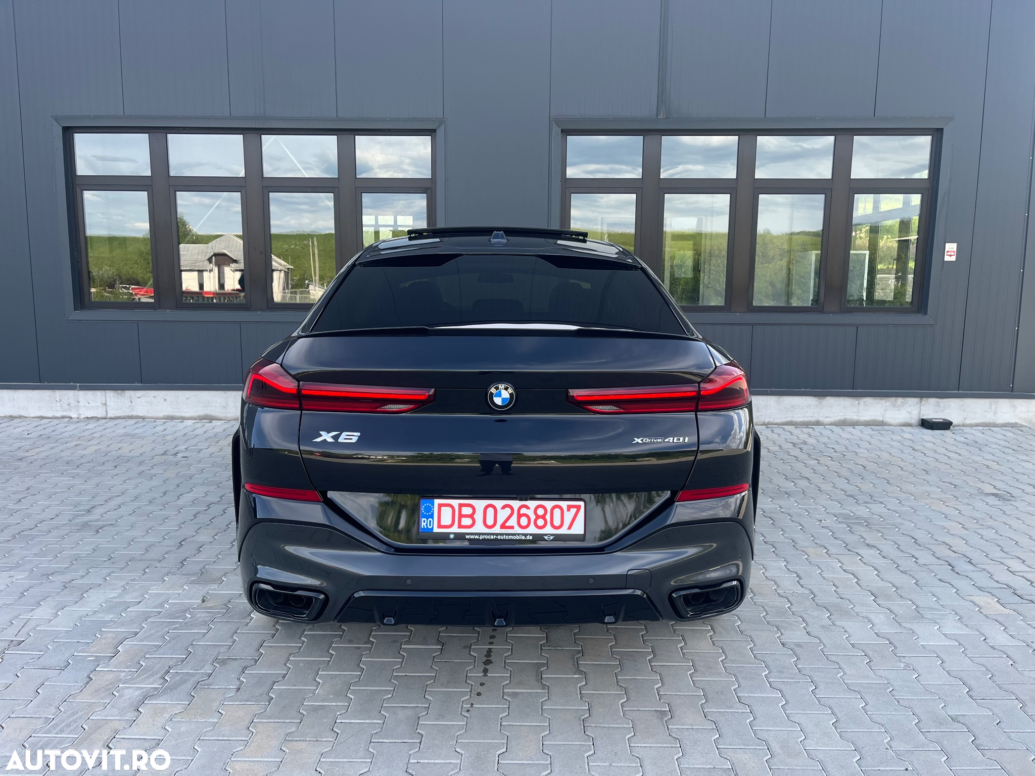 BMW X6 xDrive40i AT MHEV - 12
