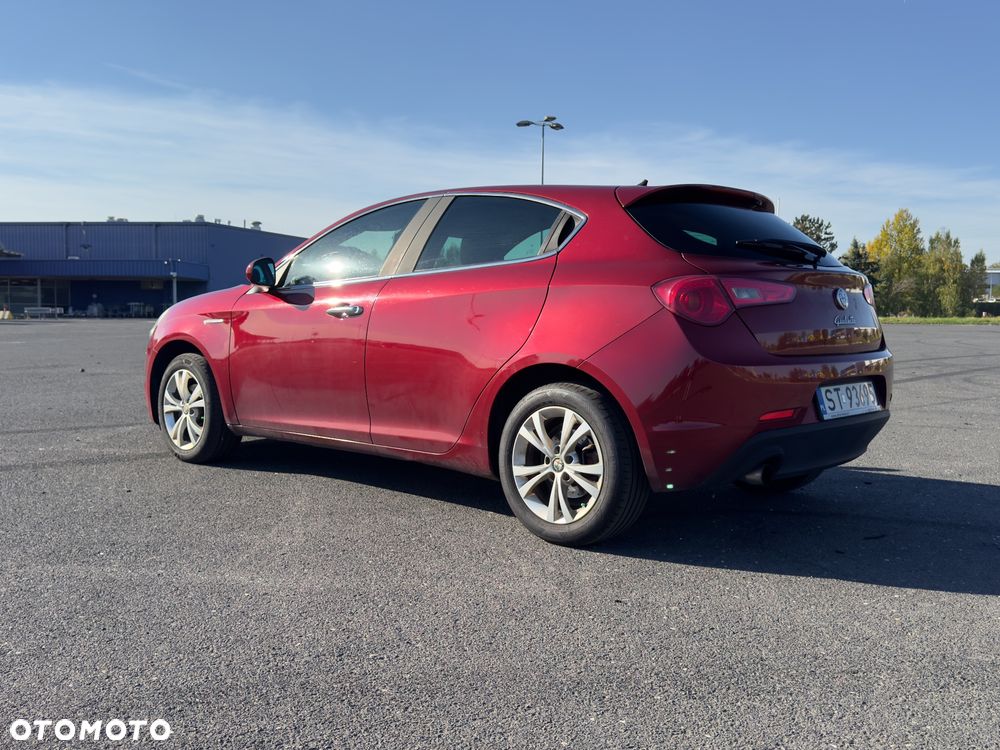 Alfa Romeo Giulietta - 5