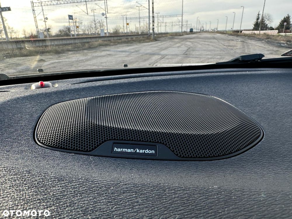 Volvo V40 D2 Momentum - 38