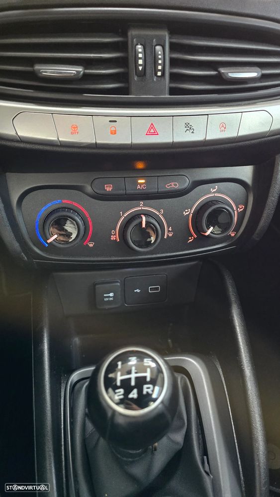 Fiat Tipo 1.3 M-Jet Street - 15