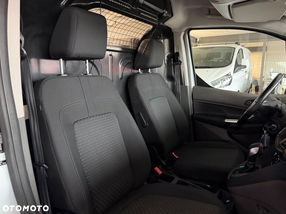 Ford Transit Connect - 33