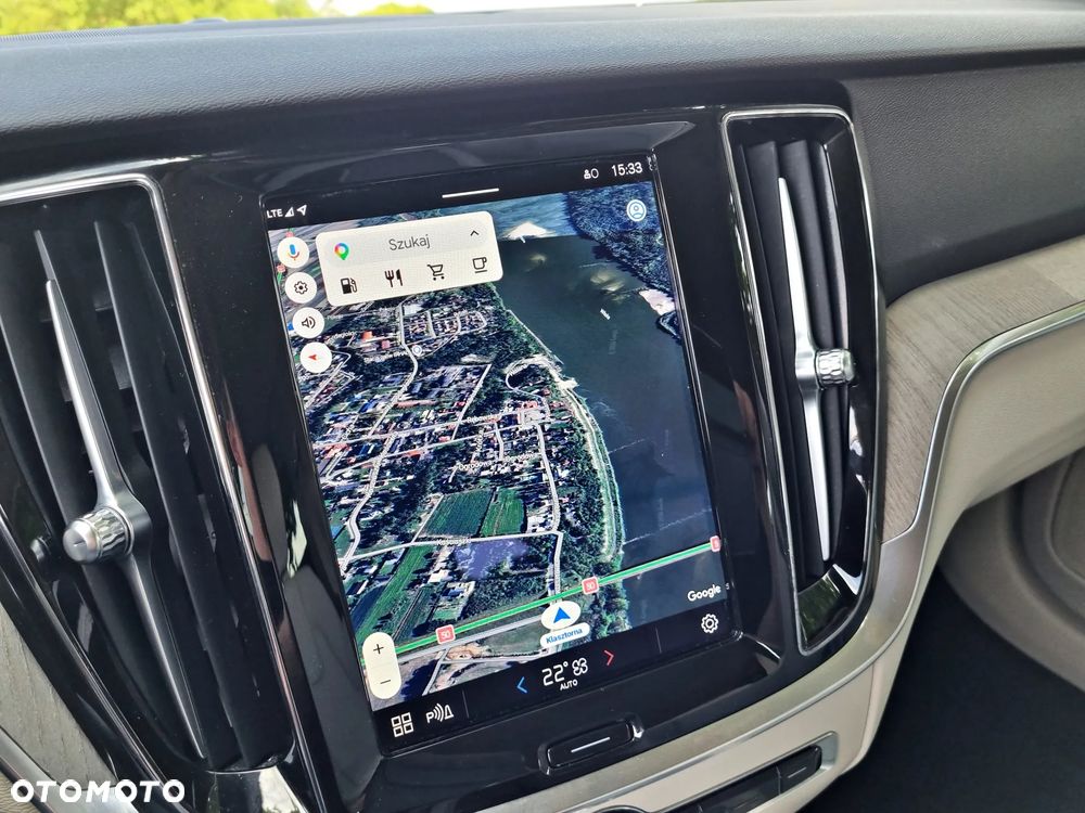Volvo V60 Cross Country B4 D AWD Ultimate - 20