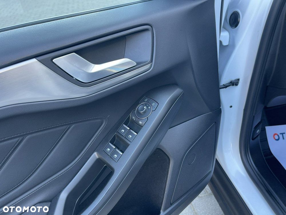 Ford Focus - 19
