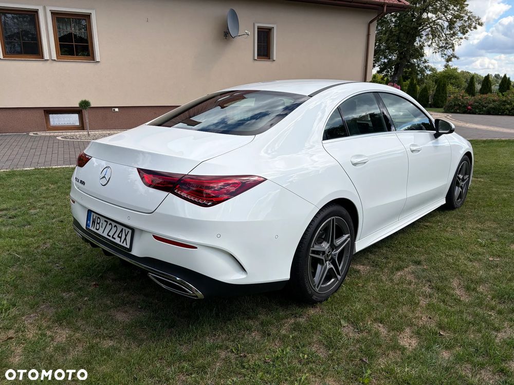 Mercedes-Benz CLA 180 AMG Line 7G-DCT - 2