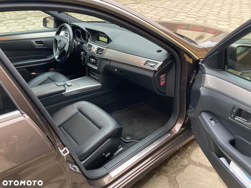 Mercedes-Benz Klasa E 200 CDI 7G-TRONIC Avantgarde - 12