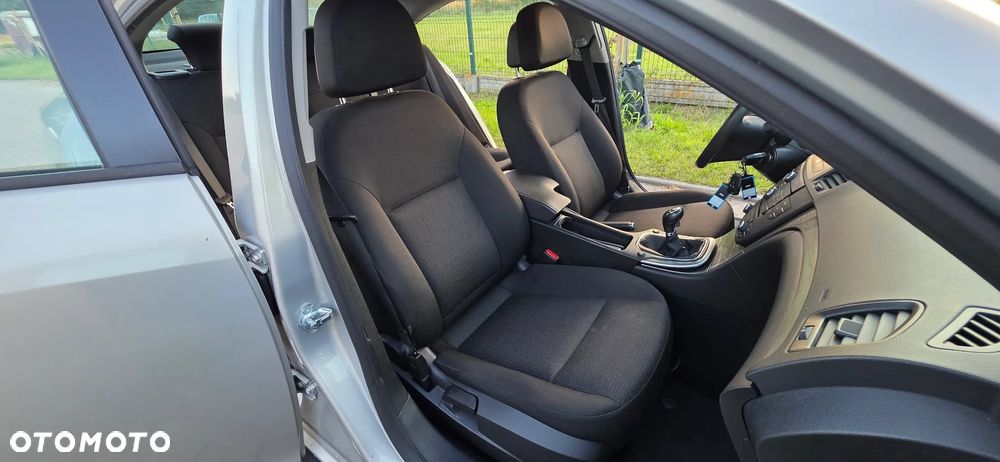 Opel Insignia - 18
