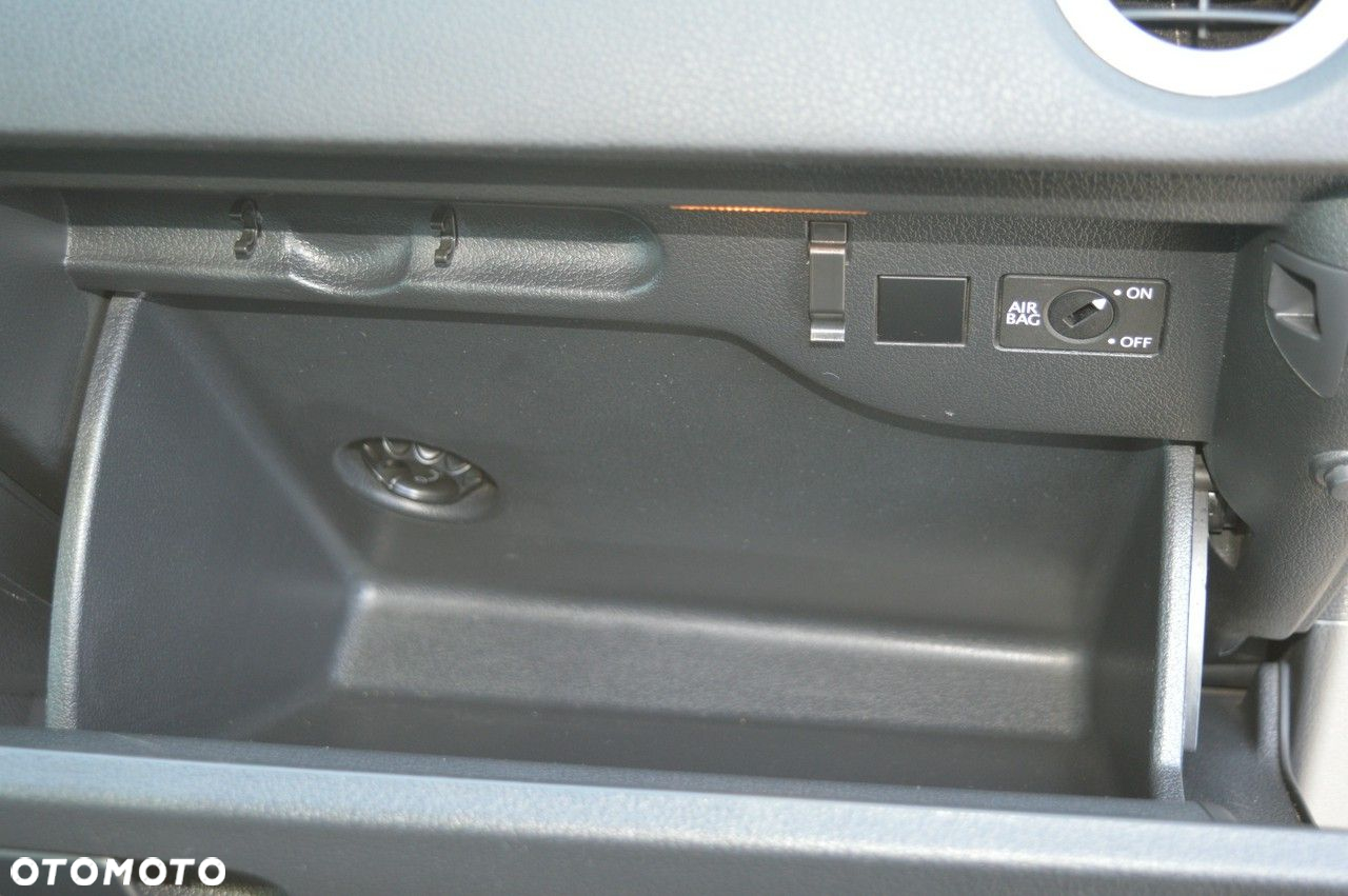 Volkswagen Tiguan - 19