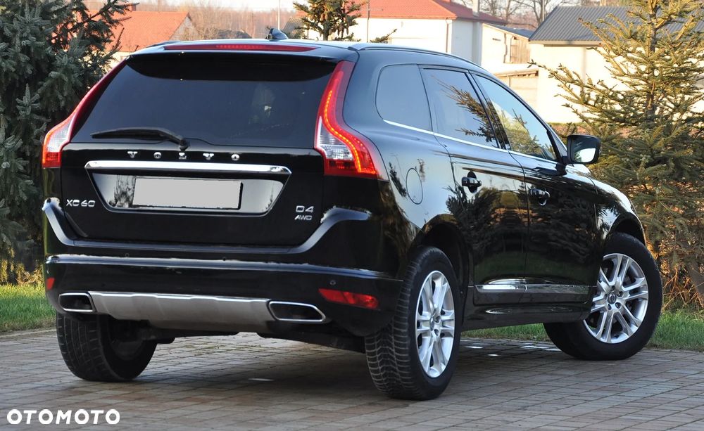 Volvo XC 60 D4 AWD Summum - 17