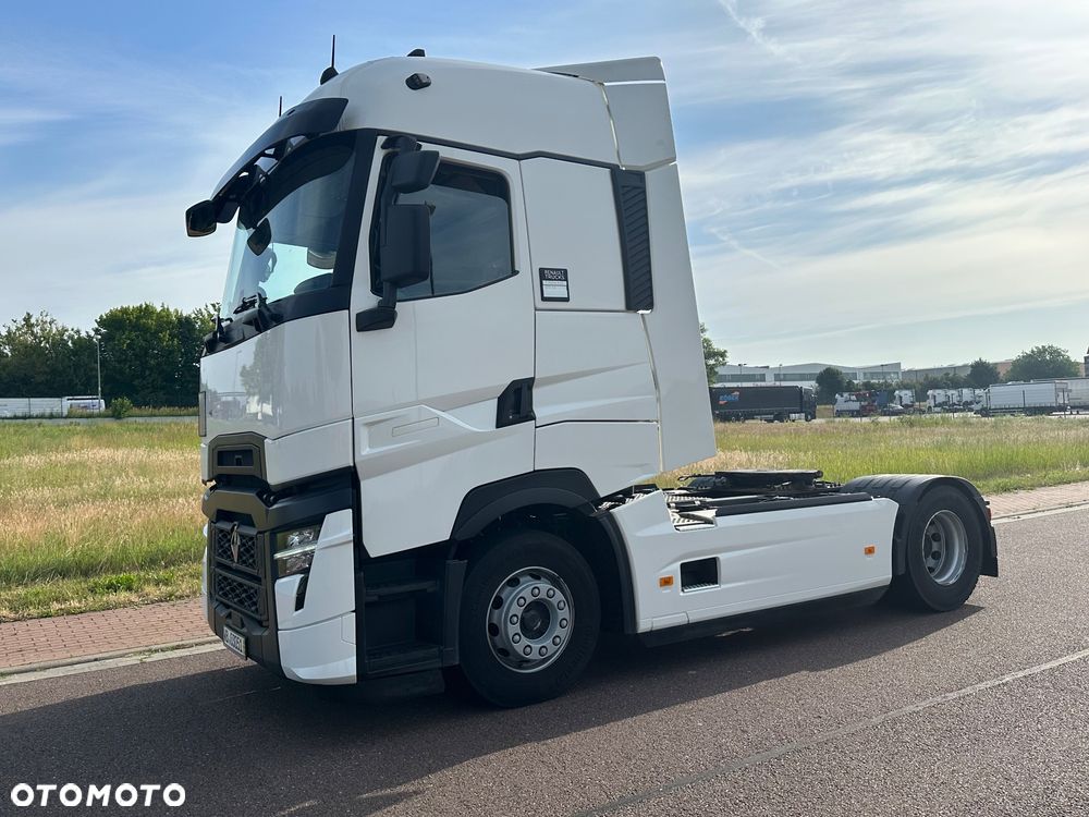 Renault T