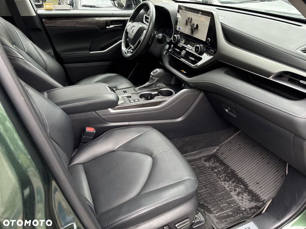 Toyota Highlander - 28