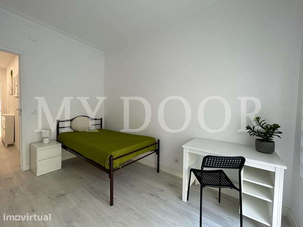 QUARTO p/ Arrendar - Moscavide - c/ acesso a VARANDA - junto à Univ... - Grande imagem: 5/17