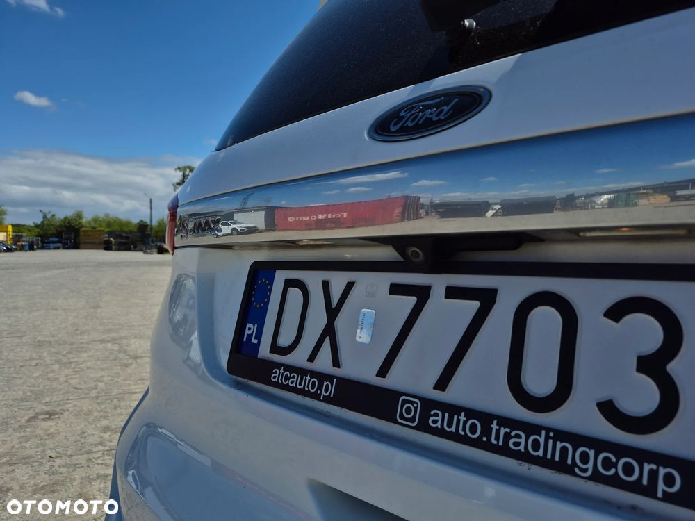 Ford S-Max 2.0 TDCi Titanium PowerShift - 37