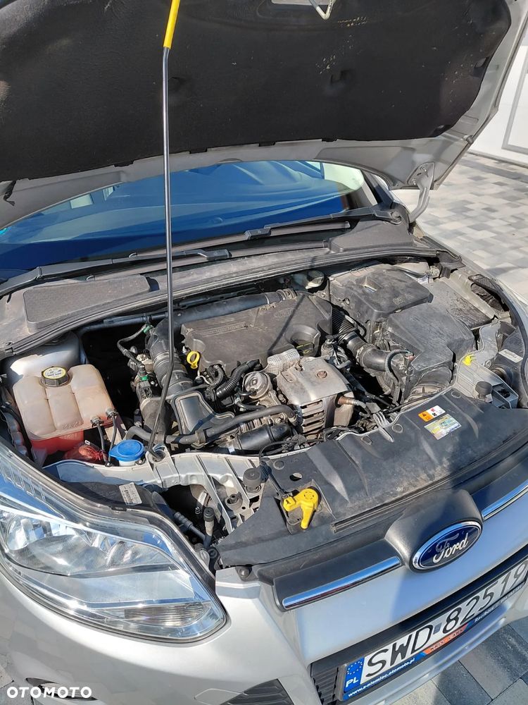 Ford Focus 1.0 EcoBoost Ambiente - 19