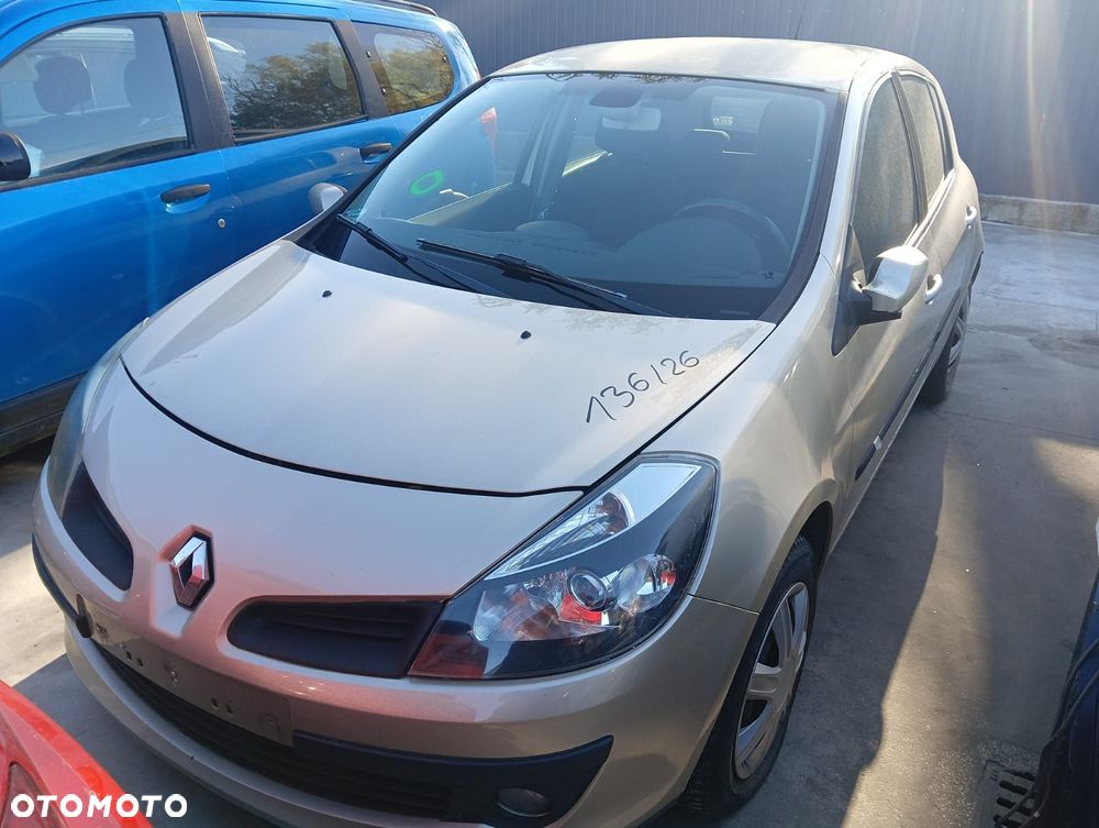 Zderzak (Maska, Błotnik, Lampa, Drzwi, Klapa, Kierownica) Renault Clio 1.2 Benzyna 74 Km 2007r - 1