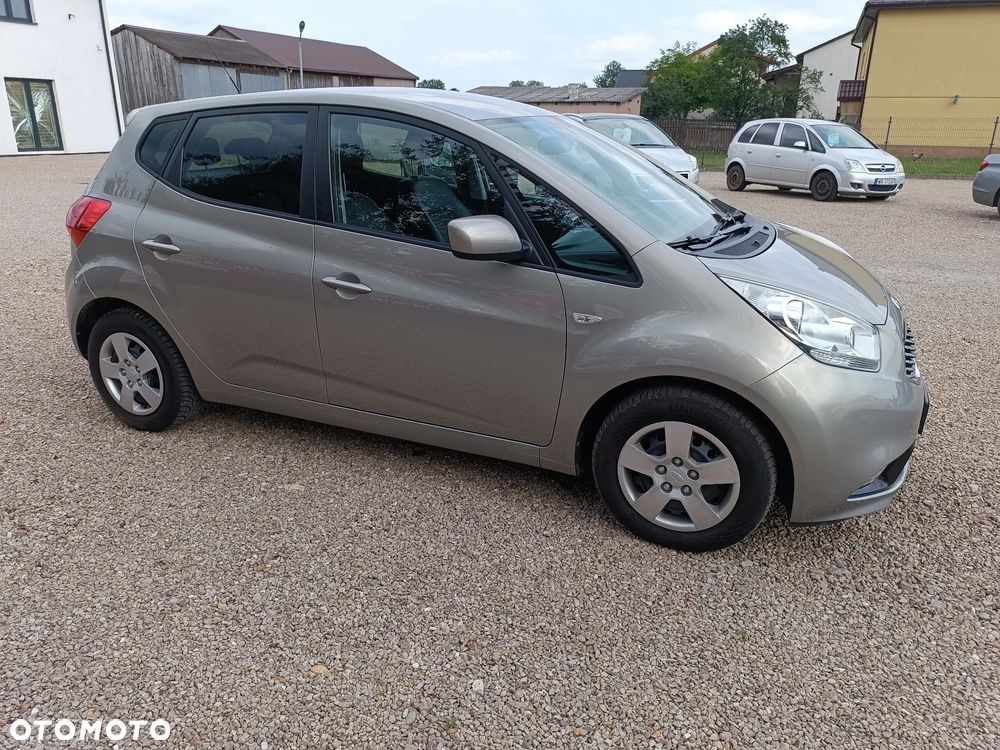 Kia Venga 1.4 CRDi 90 Business Line - 15