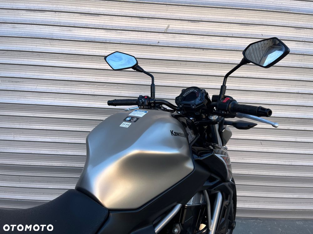 Kawasaki Z 650 - 17