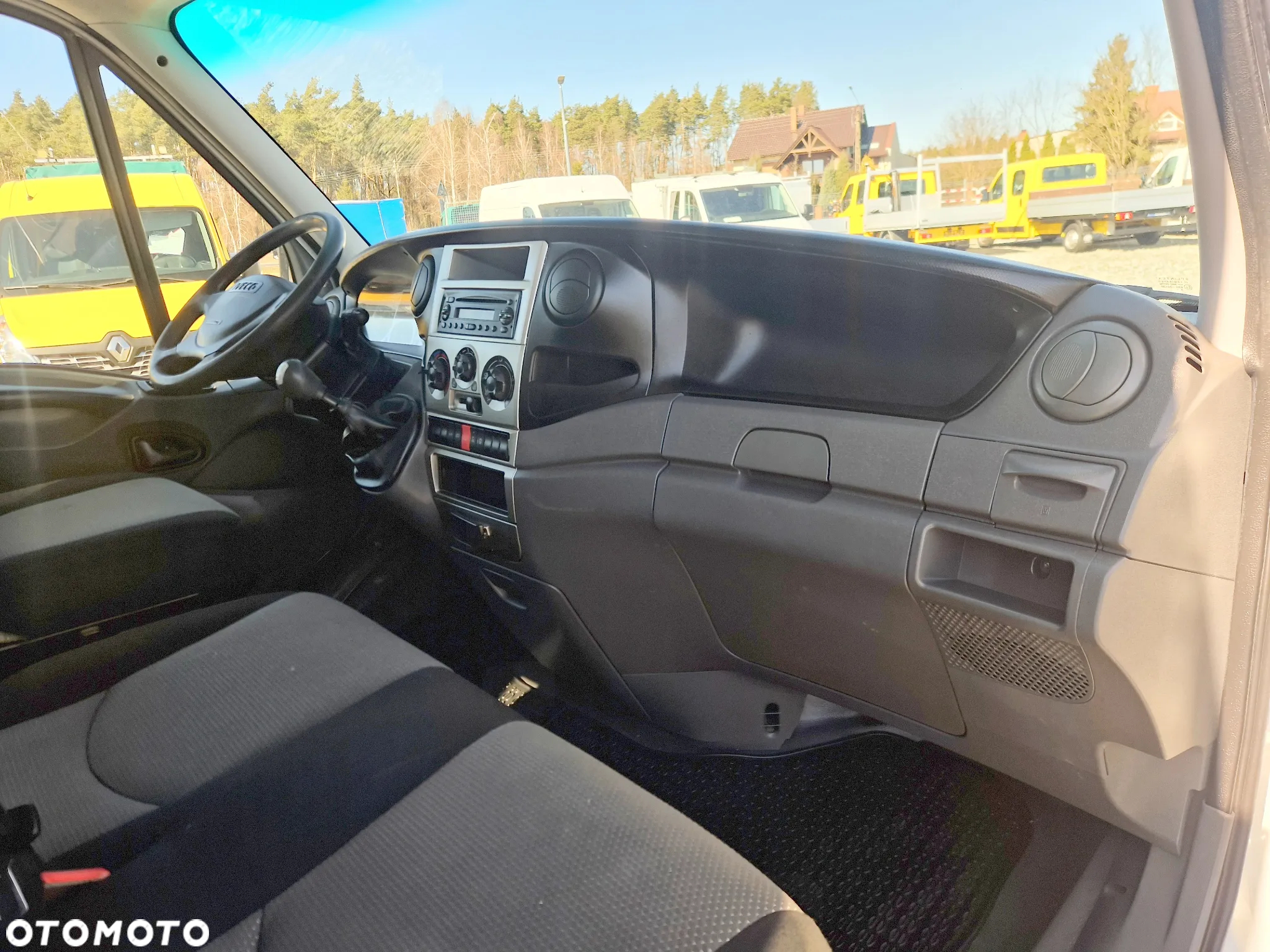 Iveco 35C15 3,0 HPI 150 KONNA DOKA BRYGADÓWKA 7 OSOBOWA 3,5M SKRZYNIA BLIŻNIAKI DO 3,5T WEBASTO GWARANCJA - 19