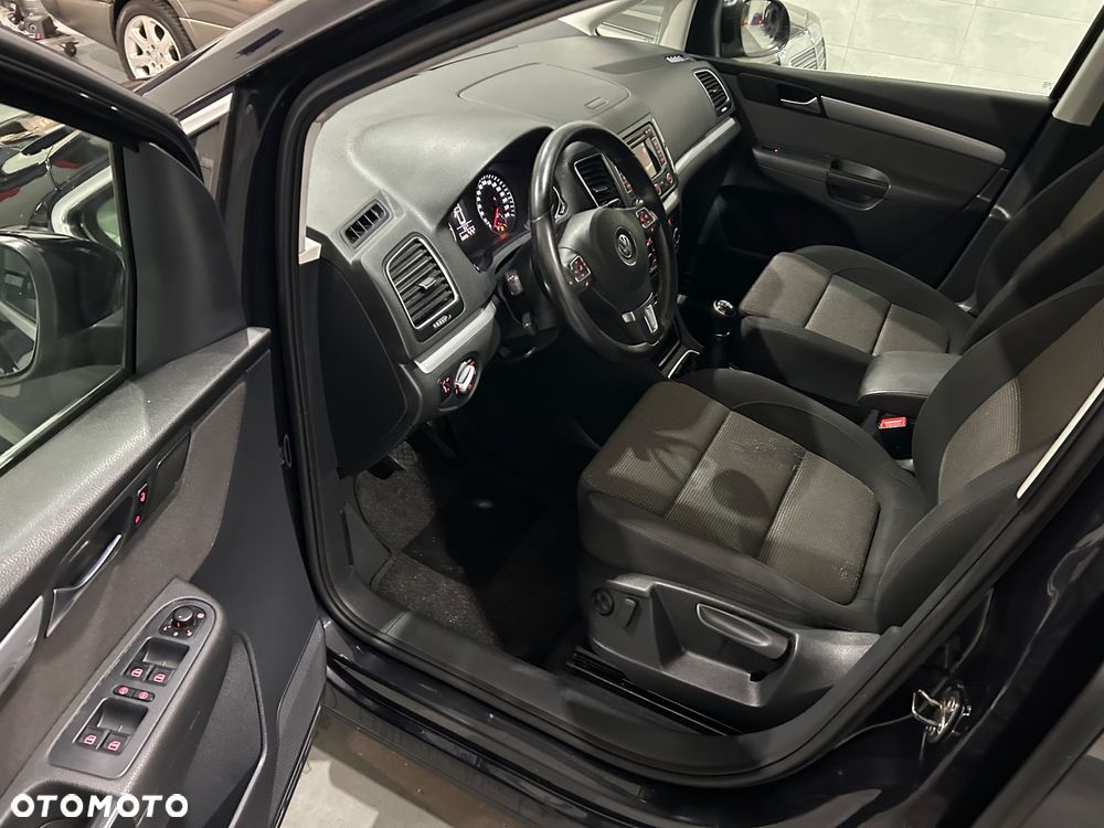 Volkswagen Sharan 2.0 TDI BlueMotion Technology Highline - 18
