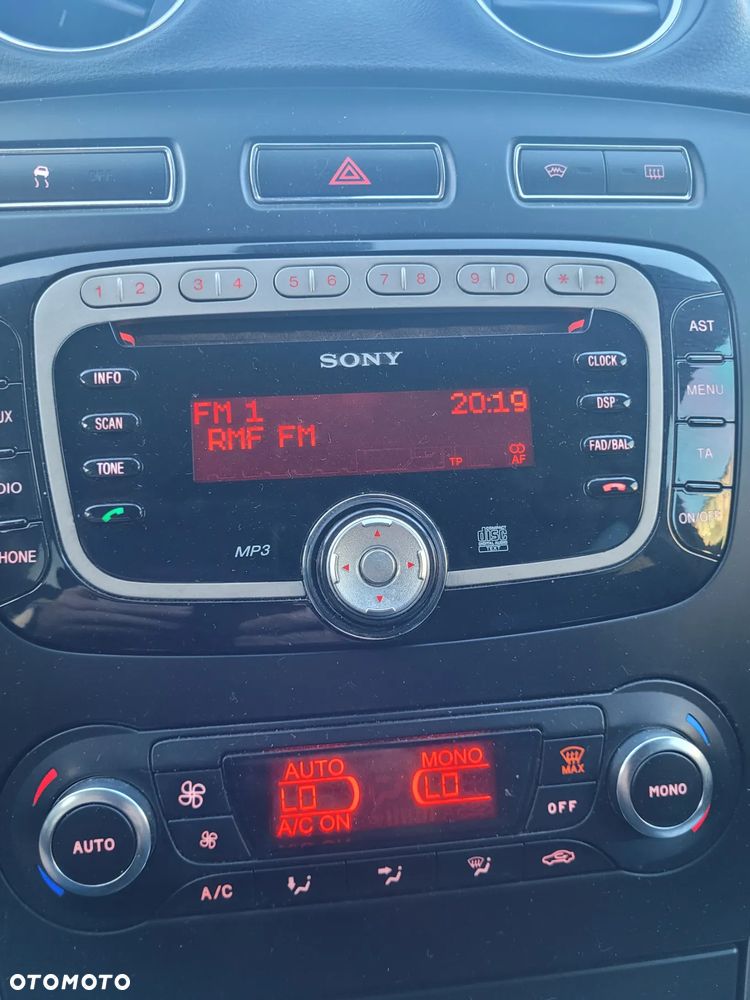 Ford Mondeo 2.0 TDCi Ambiente MPS6 - 4