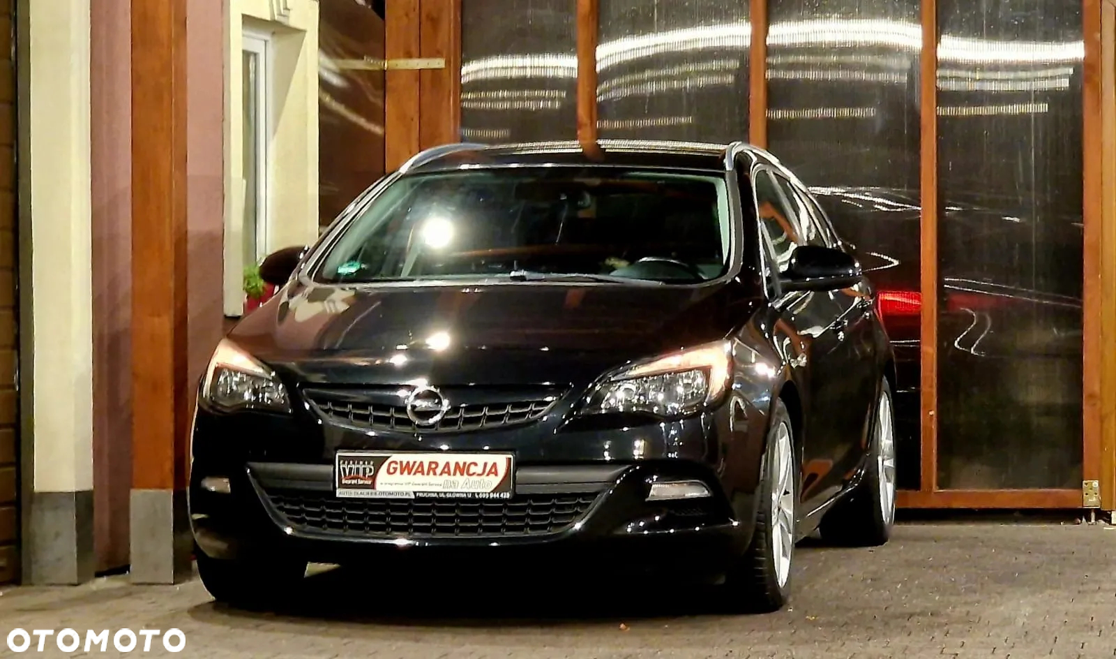 Opel Astra 1.6 Turbo Sports Tourer Design Edition - 22