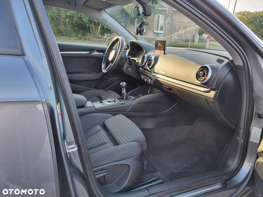 Audi A3 Sportback 1.6 TDI sport - 10