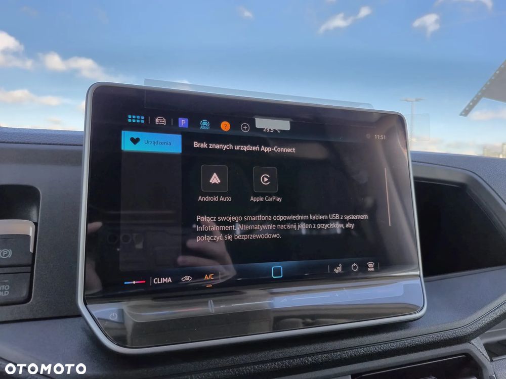 Volkswagen Crafter - 13